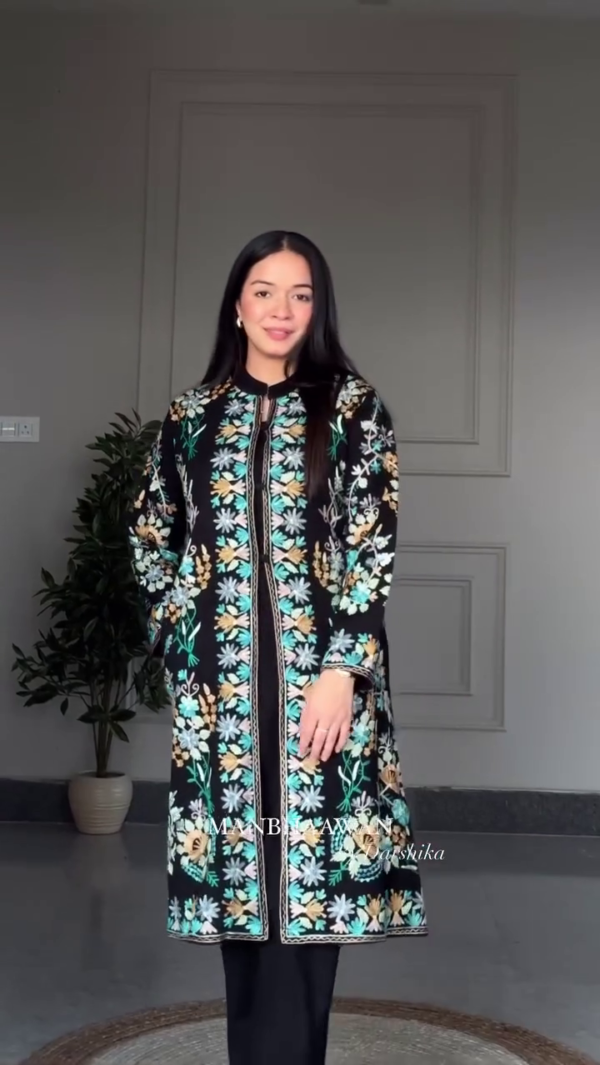 Enchanting Elegance – The Embroidered Long Jacket Ensemble
