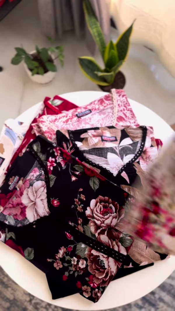 🌸 Floral Luxe Nightwear Set – Where Comfort Meets Elegance 🌙 - Image 3