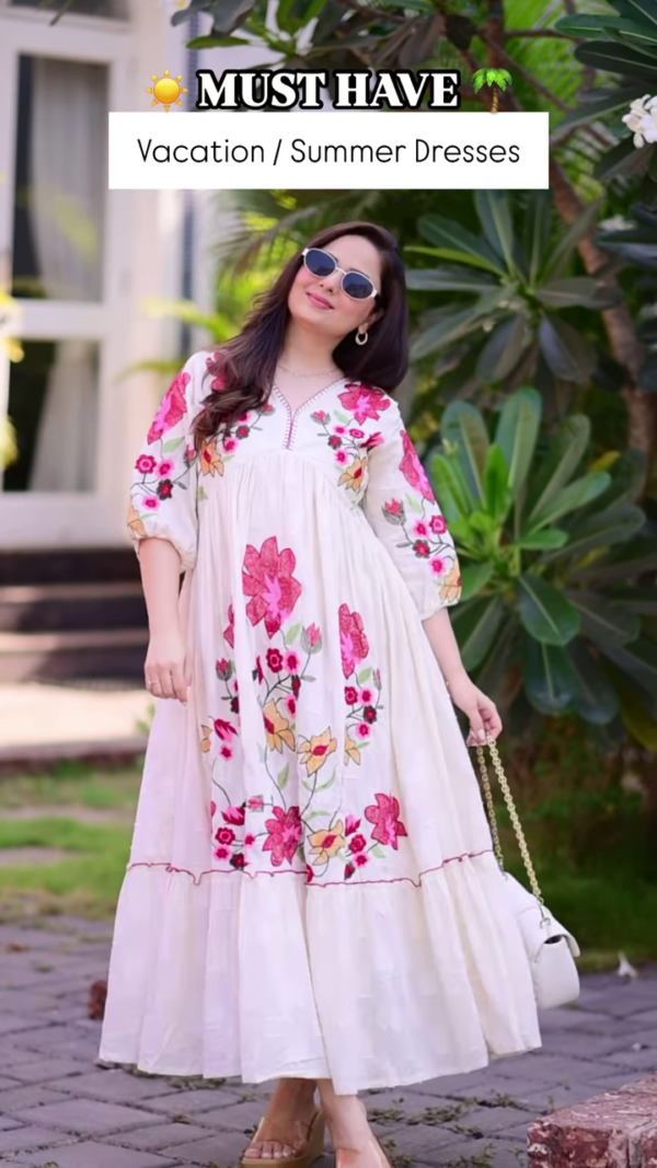 Vibrant Floral Paradise Maxi Dress - Perfect for Summer Getaways